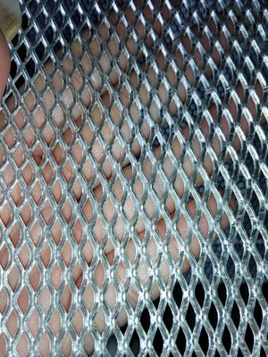 不銹鋼鋼板網與鋁合金鋼板網 選擇與定做指南